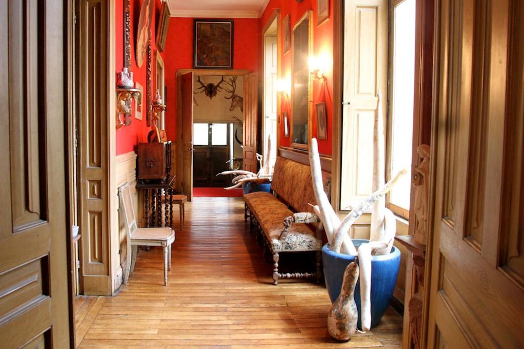 Chateau De Montriou Feneu Номер фото